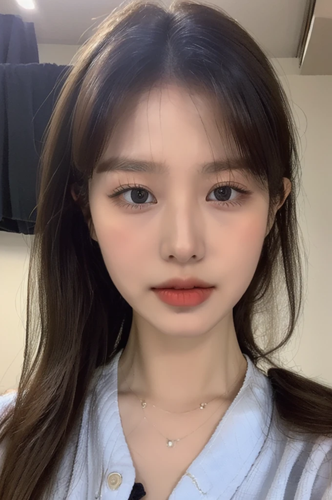 ((Highest quality, 8K, masterpiece: 1.3)), Sharp focus: 1.2, Beautiful woman with perfect body: 1.4, thin abdomen: 1.2, ((Layered Hairstyles, Big Breasts: 1.2)), (Very good) (Small and beautiful hardware (thin, damp buttons up to shirt length,: 1.1), (rainに濡れた白いシャツ), (rain, disSunburnce: 1.2), Wet body: 1.1, Extremely delicate facial and skin texture, Fine grain, double eyelid, Sunburnned skin, sexy, Sunburn, Real Skin, Real eyebrows, blue eyeball.