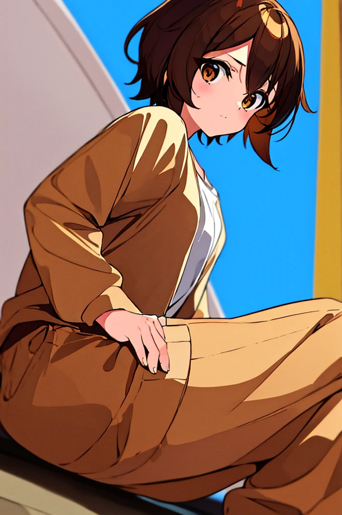 An anime girl wearing khaki brown cargo joggers, a white t-shirt, that says &#39;&#39;Wachu&#39;, with a hat, and that he is smiling and raising his hand greeting me, con a white t-shirt con marrón