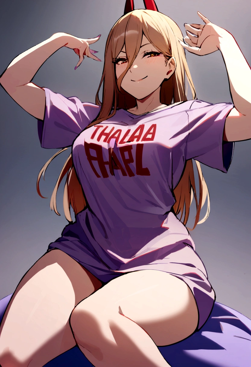 1 girl,smiling wearing a shirt ,big purple ,that borders the thigh , text is written on the shirt: Harl, with a bold look.,