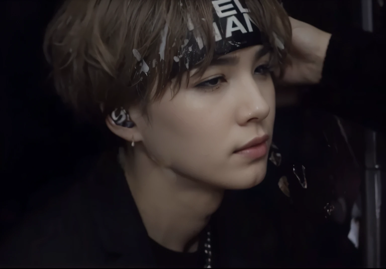 splattered nose, 