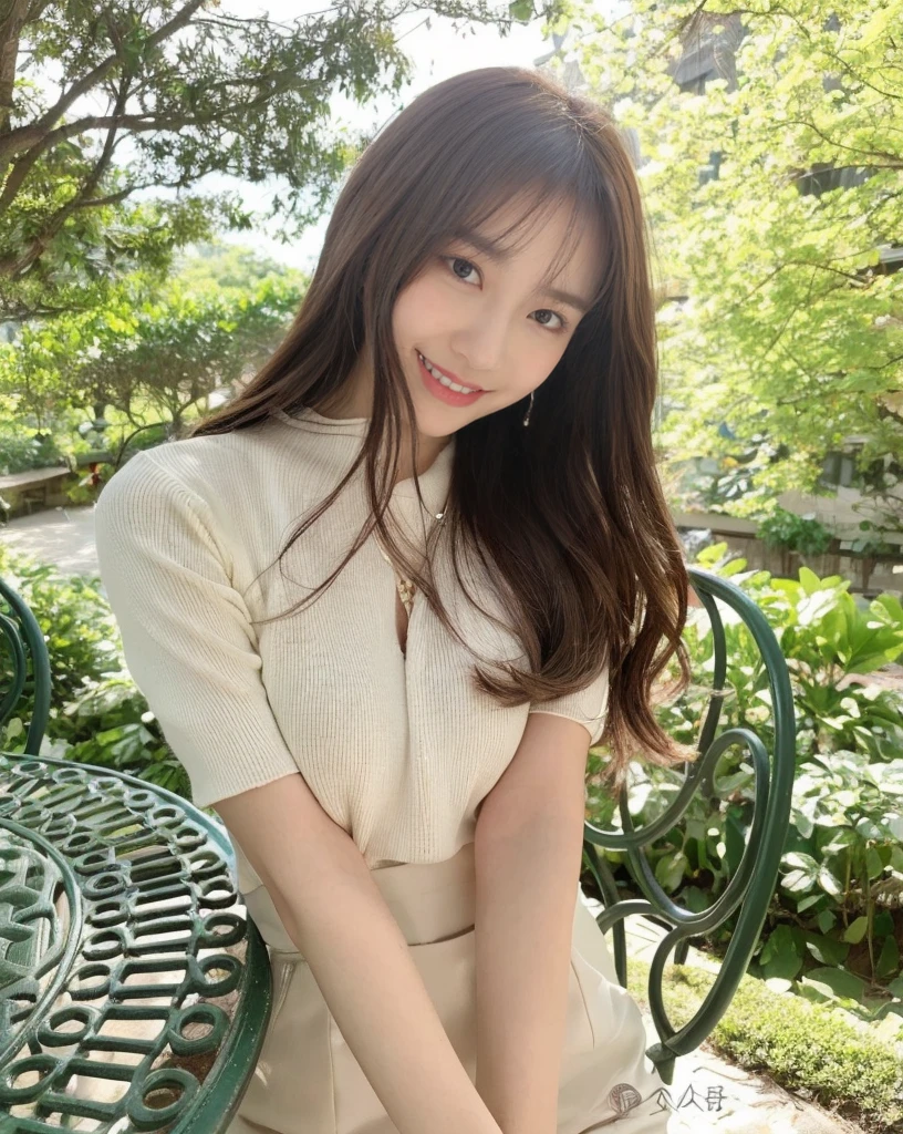 ((masterpiece, Top image quality, high resolution、solitary、Radiant Skin))(on the table, best quality, Practical, Very detailed, meticulous, high resolution, 8k wallpaper), Close-up portrait of a beautiful woman, like, Smile, Light brown messy hair, Perfect dynamic composition, 美丽meticulous的眼睛, Like the cover of a fashion magazine, On Campus