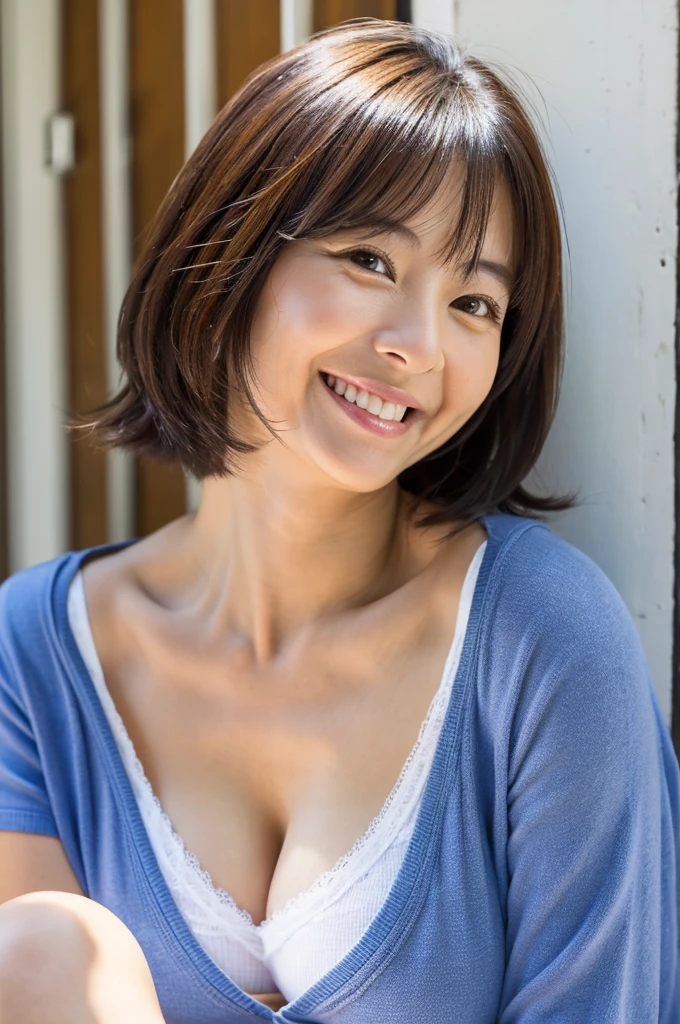 48 years old　Big Breasts　woman　A kind smile　Big eyes　Front teeth　Short Bob Hair　Japanese　classmate