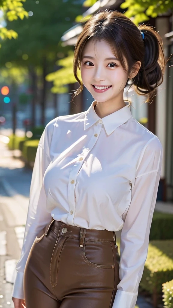Highest quality、Highest quality、masterpiece、Highest pixels、Young Japanese woman、One woman、Brown Hair、Date、Late 20s、skinny pants、High ponytail、Smile、sunlight、sexy、Larger breasts、Long legs、whole body、Tight pants、Plump、White shirt realistic、Real、Realistic long and narrow eyes