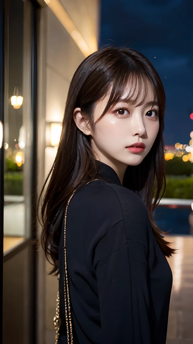 Luxury、The background is a night view、I can see her