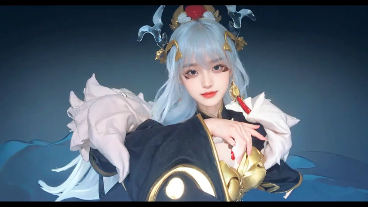 masterpiece, best picture quality, high quality, beautiful girl, Japanese, Japanese school girl, popular Korean makeup, detailed, swollen eyes, detailed eyes, detailed skin, beautiful skin, ultra high resolution, (reality: 1.4), very beautiful, slightly younger face, beautiful skin, slender, (ultra realistic), (illustration), (high resolution), (8K), (highly detailed), (best illustration), (beautifully detailed eyes), (super detailed), (wallpaper), (detailed face), looking at viewer, fine details, detailed face, pureerosfaceace_v1, smiling, looking straight ahead, looking straight ahead, angle from waist up, realistic photo, bright lighting, professional lighting, blonde, long hair, dark abandoned, big red moon, gorgeous red and black dress, mature woman,Kissshot Acerola Orion Heart Underblade