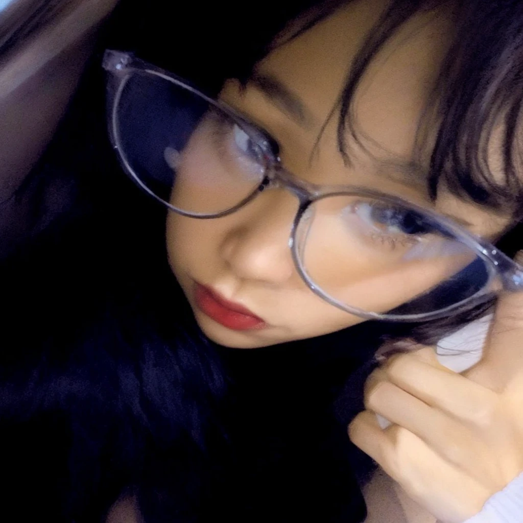 Hi