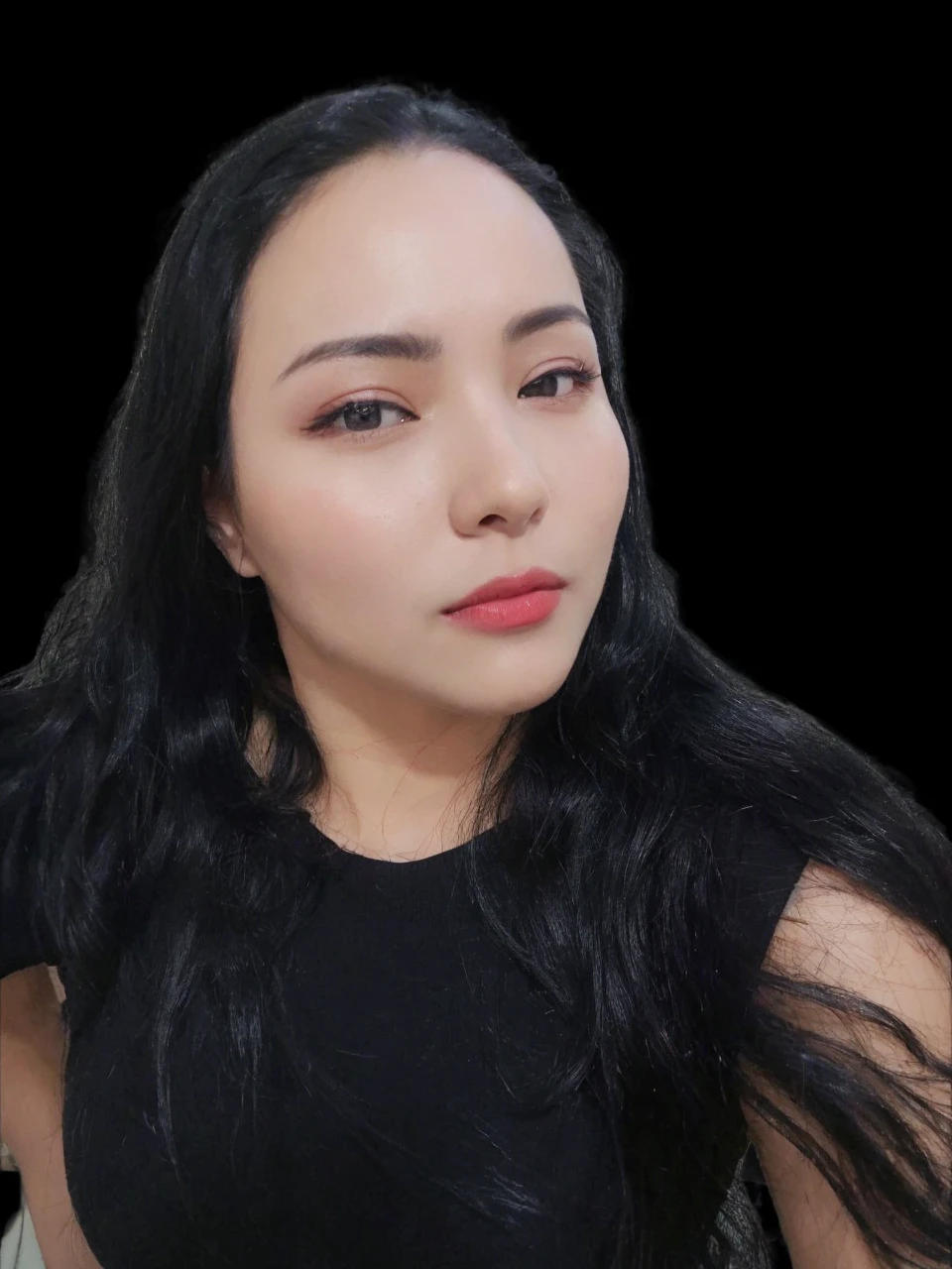 masutepiece, Best Quality, Illustration, Ultra-detailed, finely detail, hight resolution, 8K Wallpaper, Perfect dynamic composition, Beautiful detailed eyes, Autumn Women's Fashion,waved hair,huge tit、Natural Color Lip, Bold sexy poses,Smile,Harajuku、20 years girl、Cute、Sexy shot looking at camera、up of face