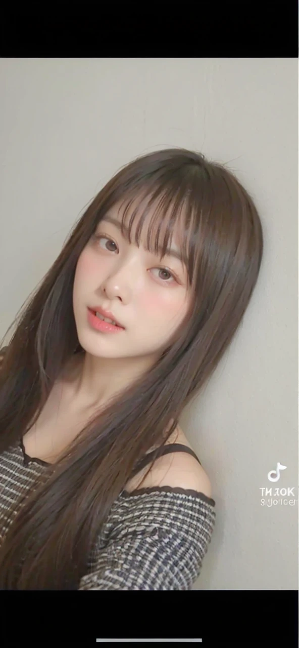 light gray long sleeve dress、table top、(white wall in the background、Taken in front of the white door:1.4)、((highest quality、8K、masterpiece:1.3))、ultra high resolution、(photogenuineistic:1.4)、RAW photo、Japanese,(face)、genuine、Photographed in natural light、Highly detailed face and skin texture、highly detailed lips、correct state of the human body、shortcut、short hair、short hair、black hair、various poses、natural color lip、Selfie、Cleavage、Tank top
舌を出す