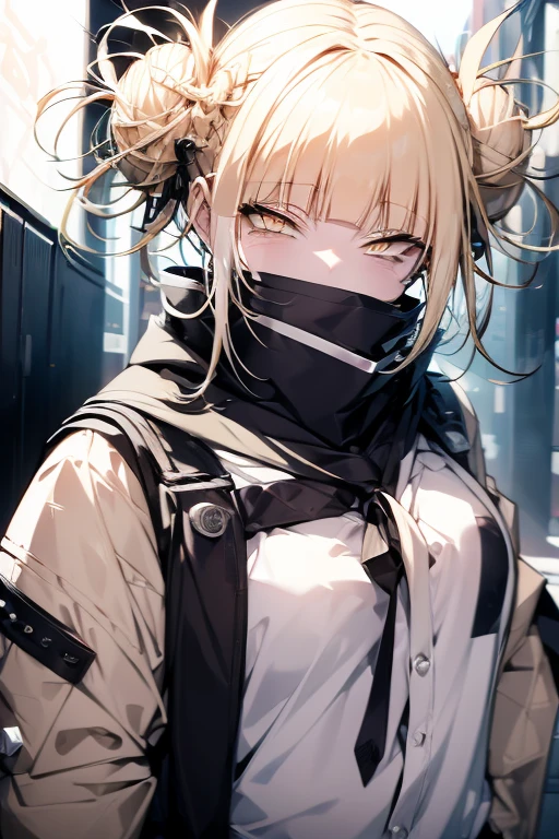 **Himiko Toga (Boku no Hero Academia):** Blonde hair, tied in two messy buns on each side of her head, with some loose strands. Yellow eyes with small, thin pupils. Face with an often sadistic smile and, sometimes, a manic expression. Outfit consists of a Japanese  with short skirt and sailor blouse, modified with a thick, voluminous scarf that hides tubes attached to containers on her belt. Equipment includes syringes and blades to collect blood from victims. Overall style combines innocent appearance with dark and disturbing elements, mixing school elements with villainous accessories.