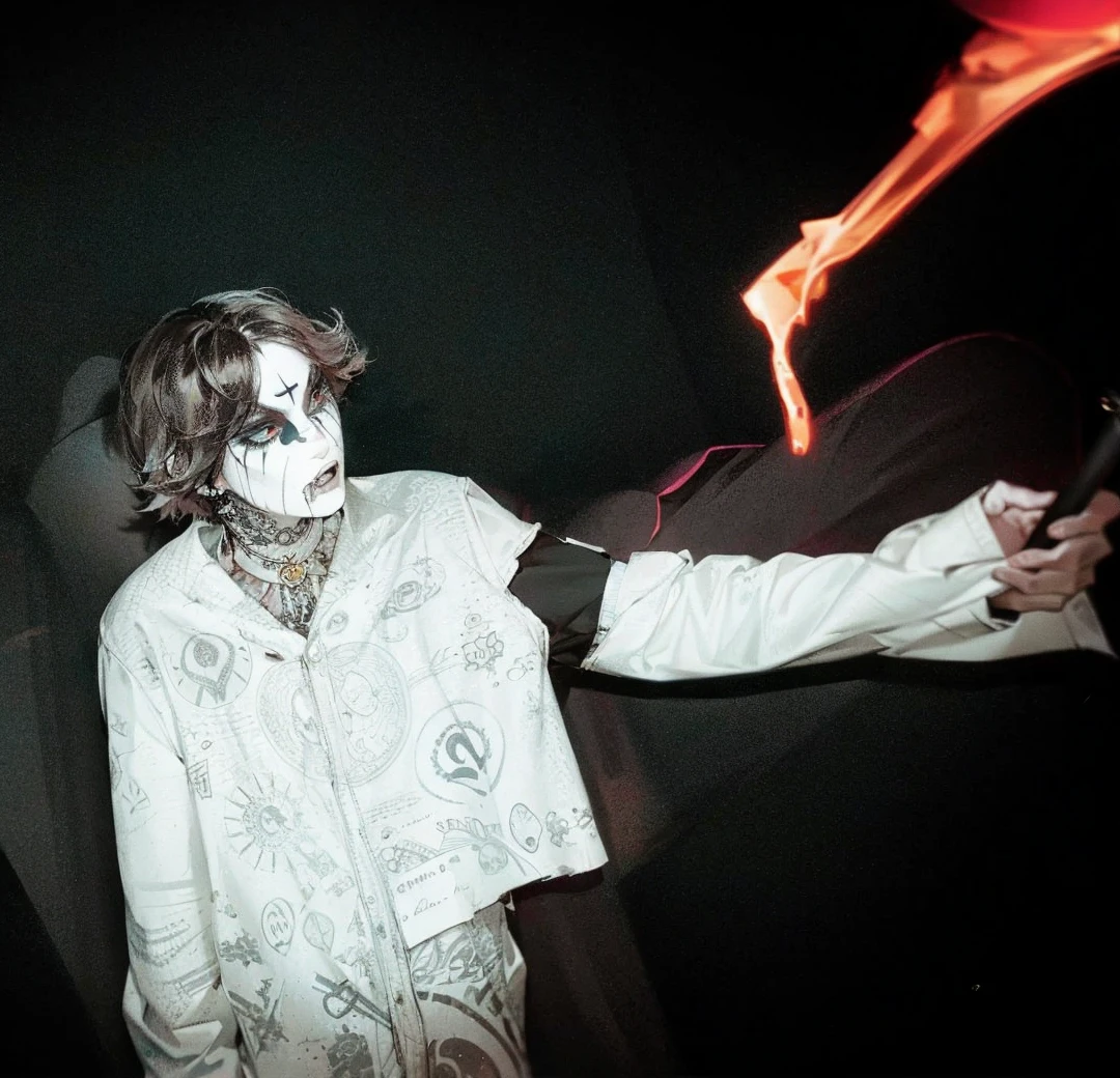 Oli sykes from BMTH