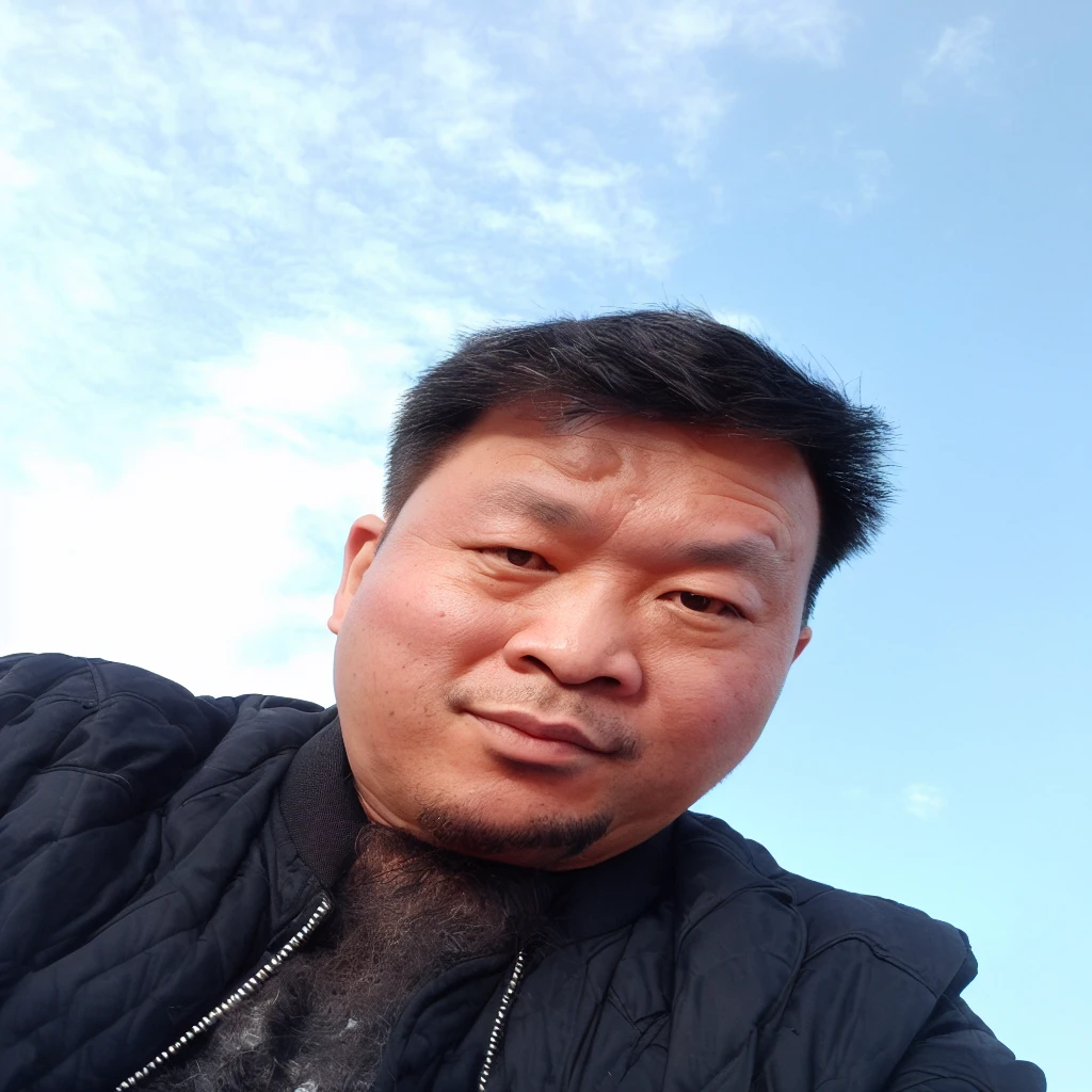 A man in a black jacket takes a selfie with his phone, 40-year-old male, 8k selfie photo, 38 years old, (38 years old), Zeng Fanzhe, liang xing, 3 6 years old, Charles Jeong, 32 years old, Hong Junheng, Leng Jun, xintong chen