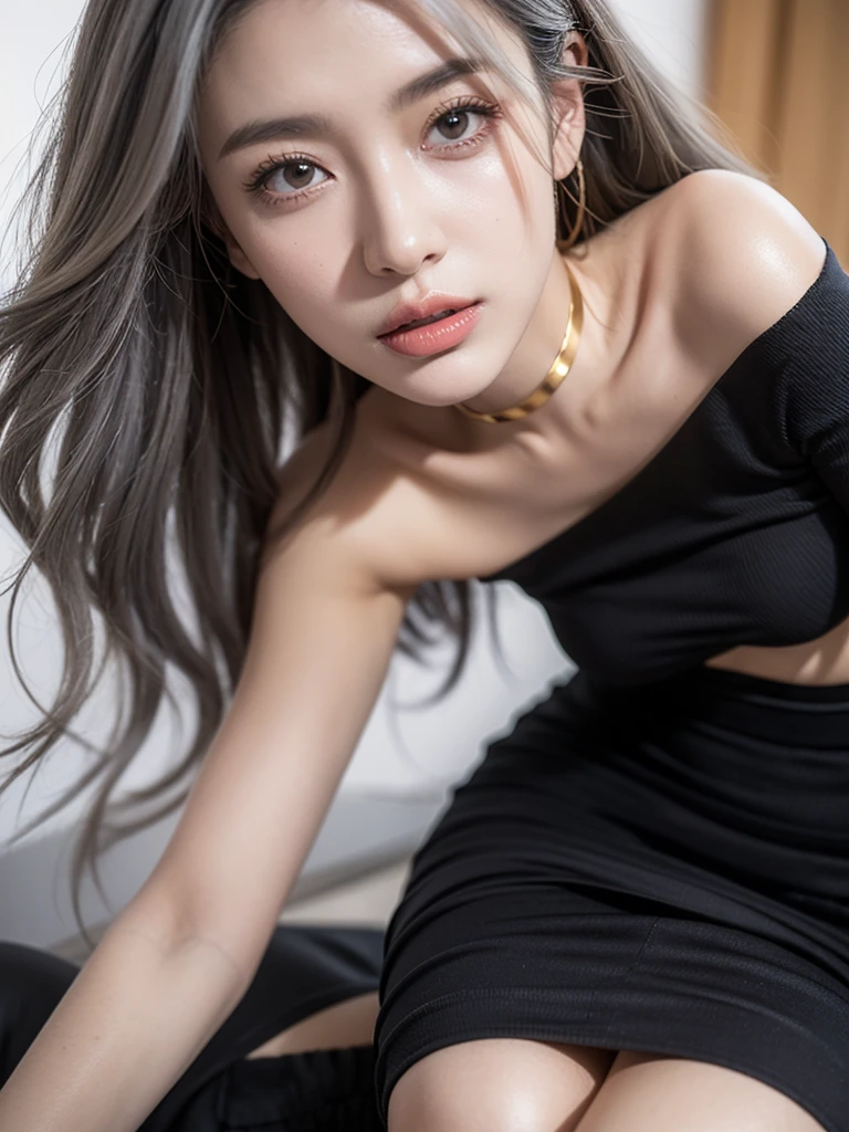 best qualityer, ultra high nothing, (photorrealistic: 1.4), Brazilian 1girl, camisa branca off-shoulder, black tight skirt, thin gold choker (faded ash gray hair:1), (Breasts huge:1.2), gazing at viewer, close-up,