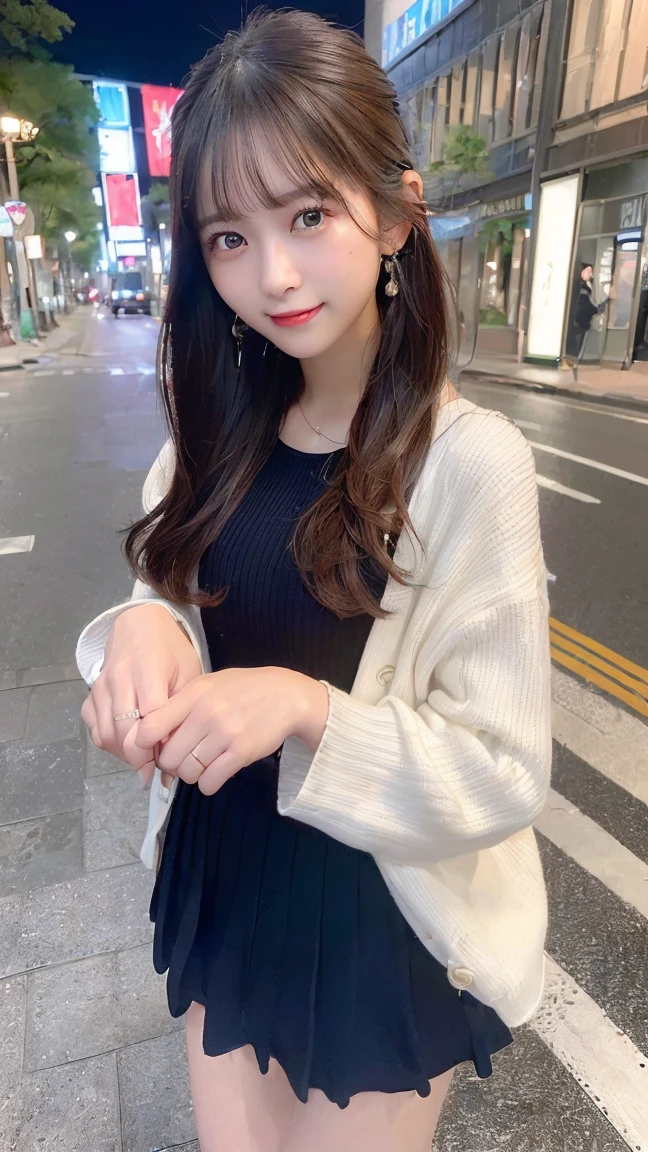 (8K、Raw photography、top-quality、​masterpiece:1.2)、(realisitic、Photorealsitic:1.37)、ultra-detailliert、超A high resolution、1 fair-skinned girl、beautifull detailed face、In the street、full body Esbian、poneyTail、hand bag、Cardigan、flered skirt、(glowing earrings)、a smile