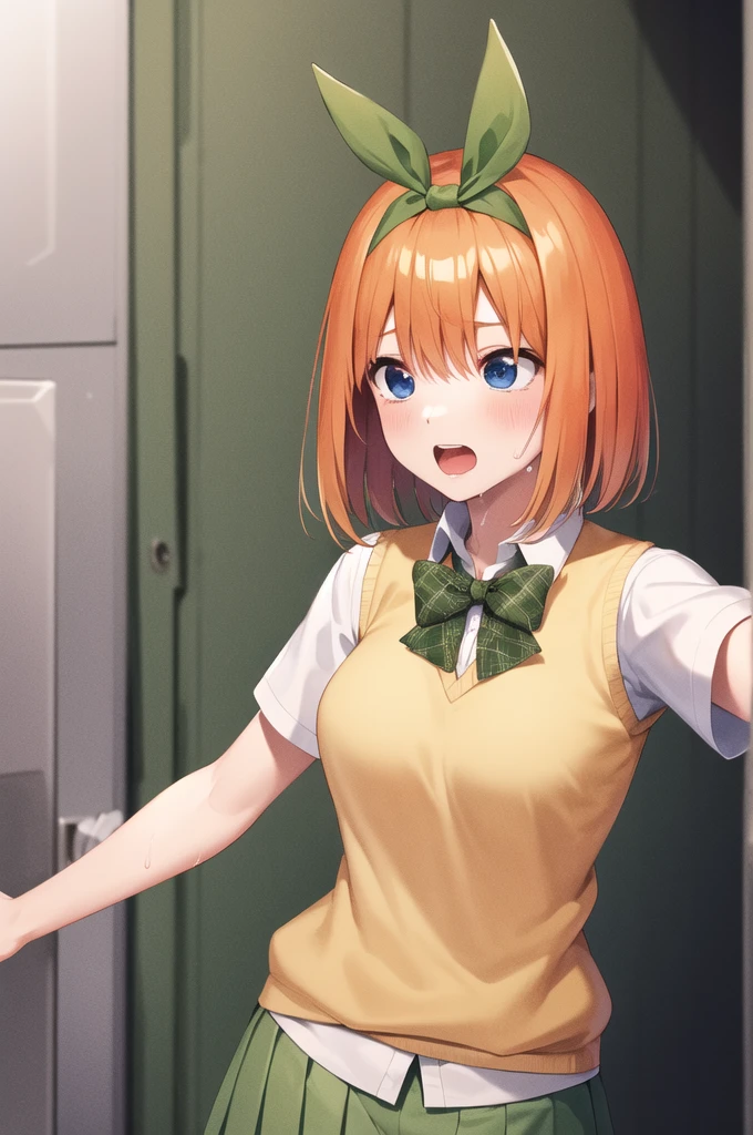 masterpiece, Highest quality, High resolution, Ah Yotsuba, short hair, Hair Ribbon, Green ribbon, hair band, Green ribbon, Collared shirt, Sweater vest, Yellow Sweater, Short sleeve, Green Skirt, Pleated skirt, Open your mouth, Skirt flip,Panties in full view, Are standing, Back of the school building,Sweat