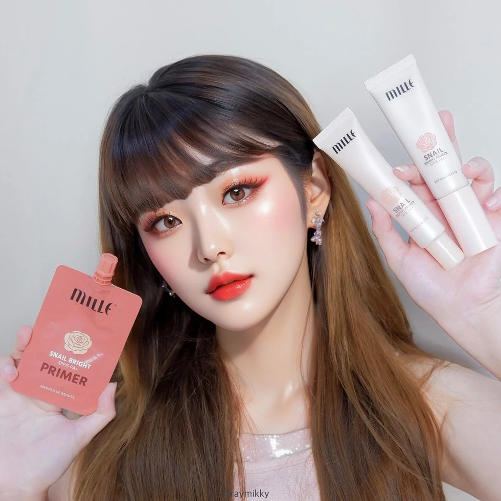 popular south korean makeup, popular korean makeup, 8k)), portrait, shiny