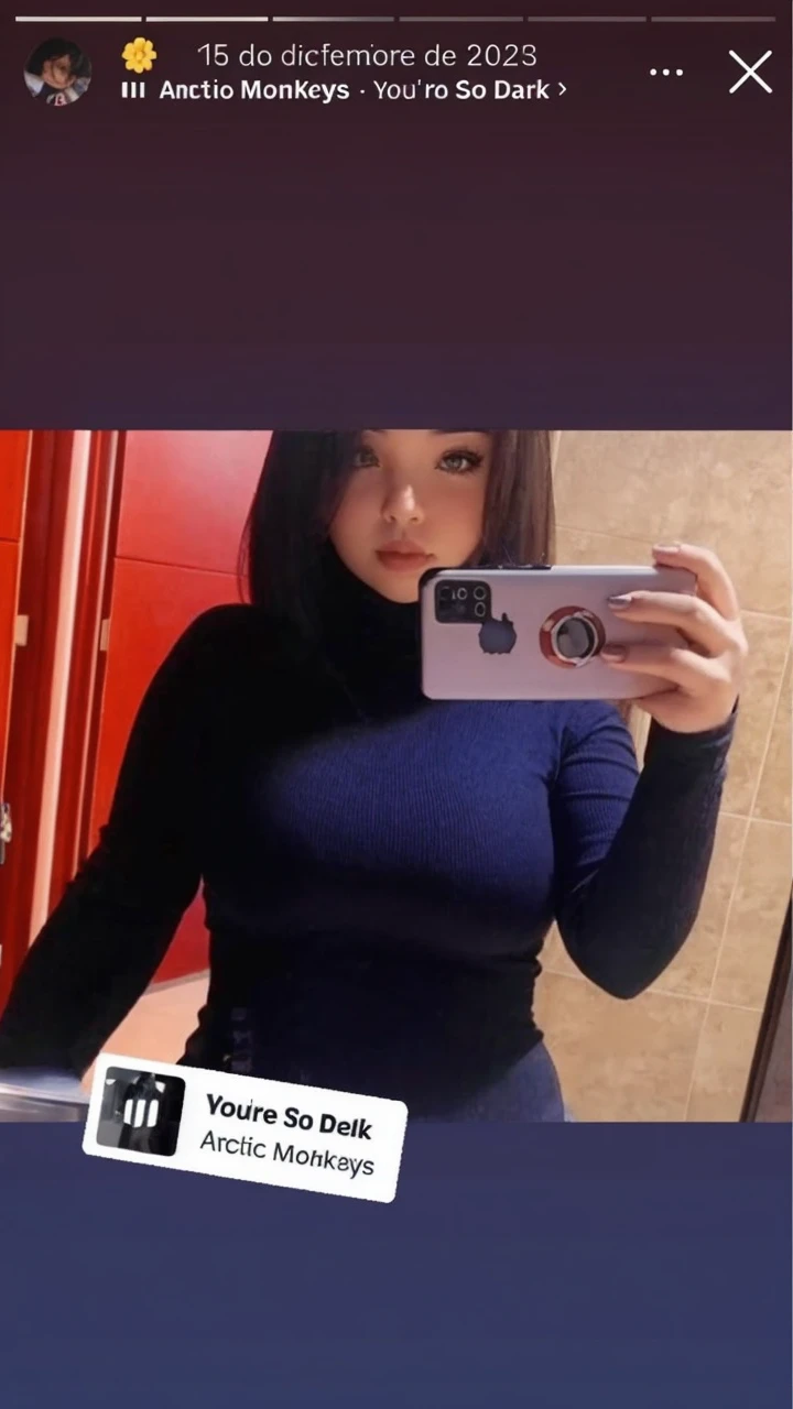 Curvy women with thick body proportions full body