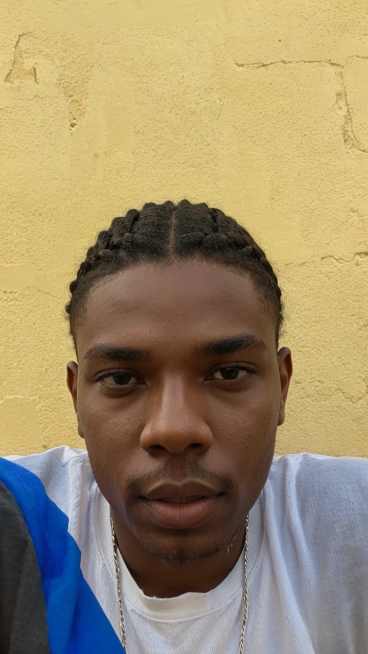 young man with dreadlock 