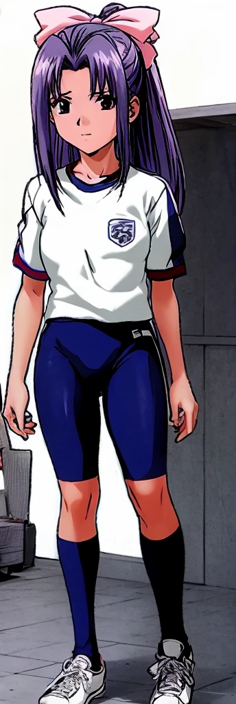 Momoko Koigakubo, a tall girl with beautiful legs, is standing with a smile on her face in a white gym uniform and light navy blue bloomers that look like panties.。She is holding the boy in a tracksuit next to her.。