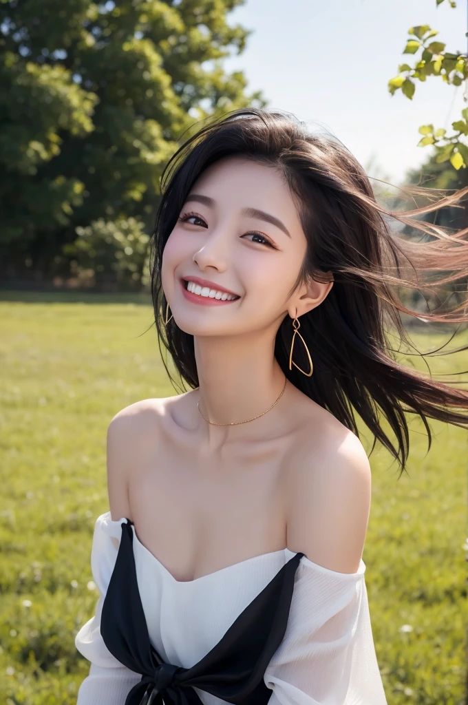 Highest quality defrosting、Shoulder-length black hair、Fluttering in the wind、A little big 、smile、Large earrings in the ears、Beautiful collarbone、Feeling like I'm bathed in sunlight、The eyes are large and clear.