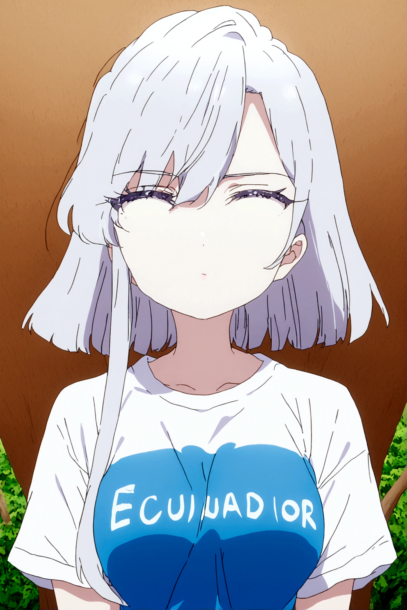 white hair girl (nano)wear the Ecuador t-shirt