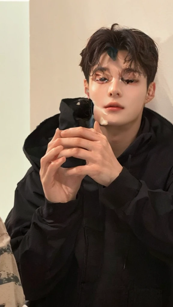  Mark Lee HD, Mark NCT, beautiful eyes, flawless eyes, Pretty lips, pretty arms, pretty hands
