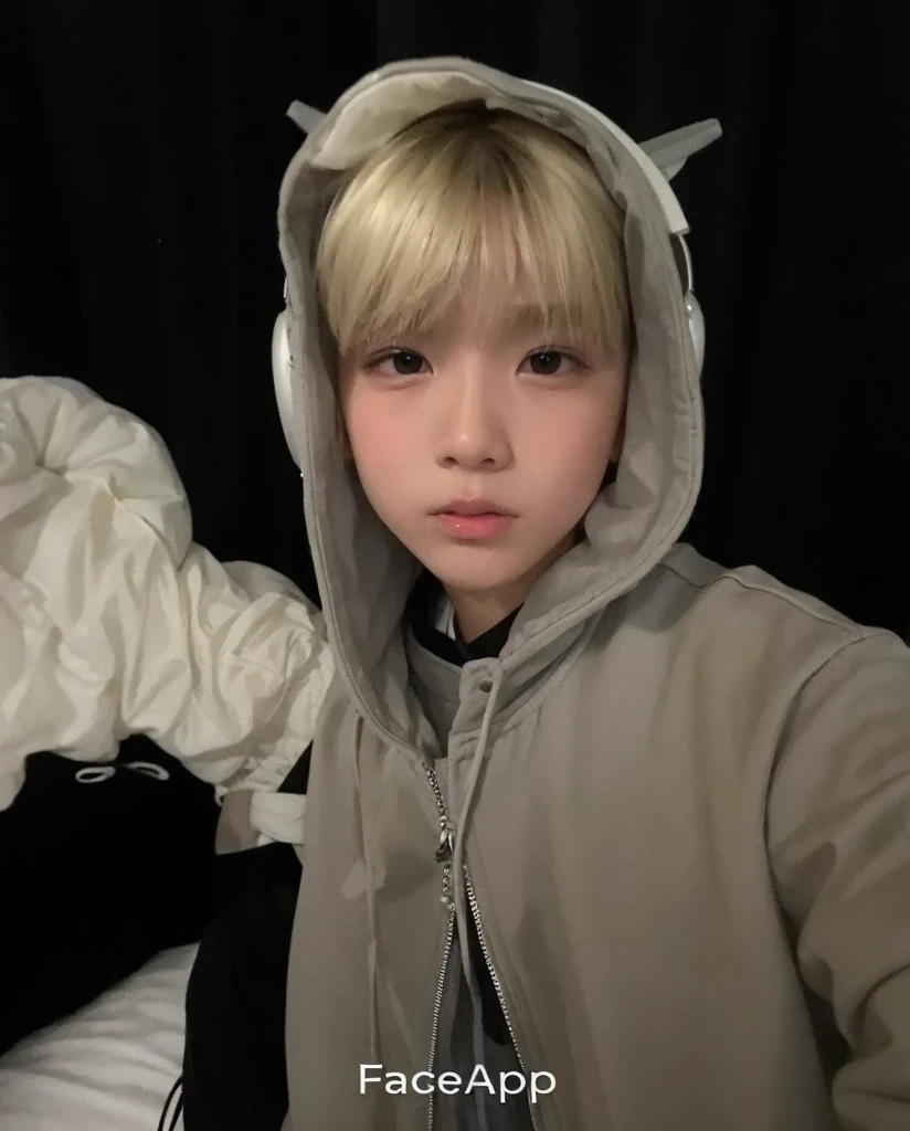 cuye boy cute face delicate face