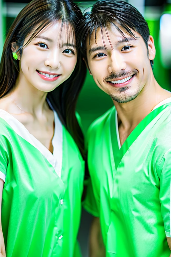 Male dentist and female dental hygienist　２people　A good business partner　Japanese people　Handsome Men and Beautiful Women　Wearing lime green medical scrubs　Upper body close-up　high resolution　high resolution　Highest quality　smile