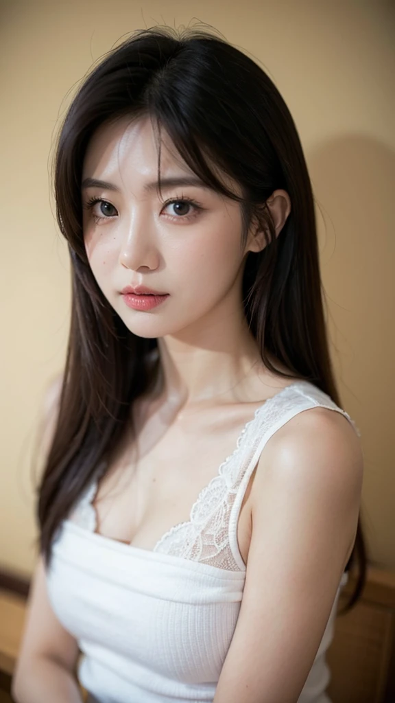 woman、She's wearing a grey, slightly yellowed sports bra.、Very large breasts、Big Tits、Plump、Futanari、Her legs are spread to show off her crotch