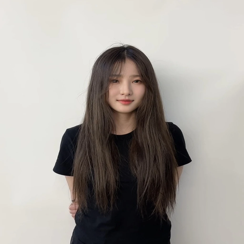 Best Quality, 8k, Masterpiece, (Portrait: 1.3), (photo realistic:1.4), (hyper realistic:1.4), Sharp Focus, looking at viewer, (smoother lighting:1.1), (increase cinematic lighting quality:0.9), realistic lighting, backlighting, light on face, ray trace, (brightening light:1.2), (Increase quality:1.4), sharp detail, (best quality real texture skin:1.4), finely detailed eyes, black_eyes, finely detailed face, 25 year old Korean woman