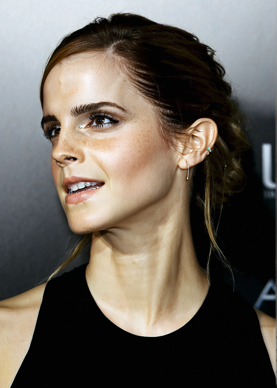 high quality sexy photography of Emma Watson, celebrity , hollywood actress, woman, female , long white blonde hair, perfect eye, highly detailed, ( insanely detailed skin texture , detailed face , depth of field,photorealistic , ultra detailed )