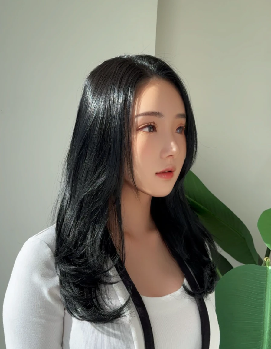 Best Quality, 8k, Masterpiece, (Portrait: 1.3), (photo realistic:1.4), (hyper realistic:1.4), Sharp Focus, looking at viewer, (smoother lighting:1.1), (increase cinematic lighting quality:0.9), realistic lighting, backlighting, light on face, ray trace, (brightening light:1.2), (Increase quality:1.4), sharp detail, (best quality real texture skin:1.4), finely detailed eyes, black_eyes, finely detailed face, 25 year old Korean woman