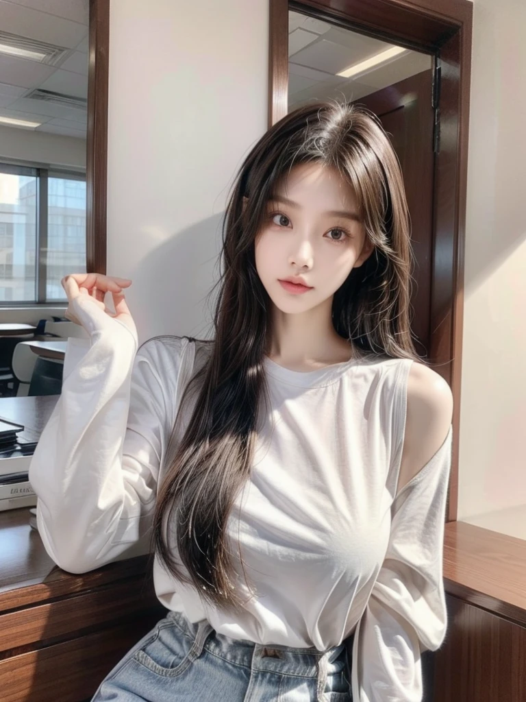 45 year old mulatto woman、Plump、Disarray、Shoulder-length jet black hair、A hair style that is not too full, between straight and wavy、spindly、Wearing office clothes、Wearing a white long sleeve shirt