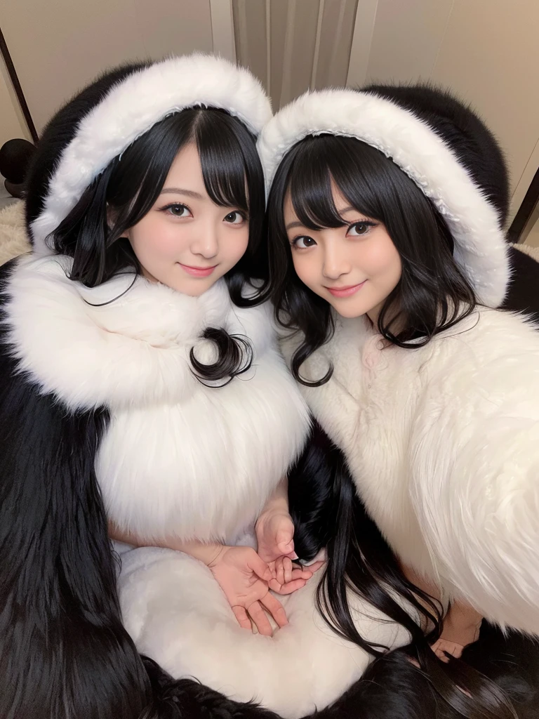 fluffyの毛皮。fluffy。((gorgeous, ふかふかのMoutonのじゅうたん、Mouton))(smile)(((Pair of women、Feminine room、Beautiful black hair)))。((Wedding dress、Fluffy carpet、Fur Cape))。Fisheye Lens。