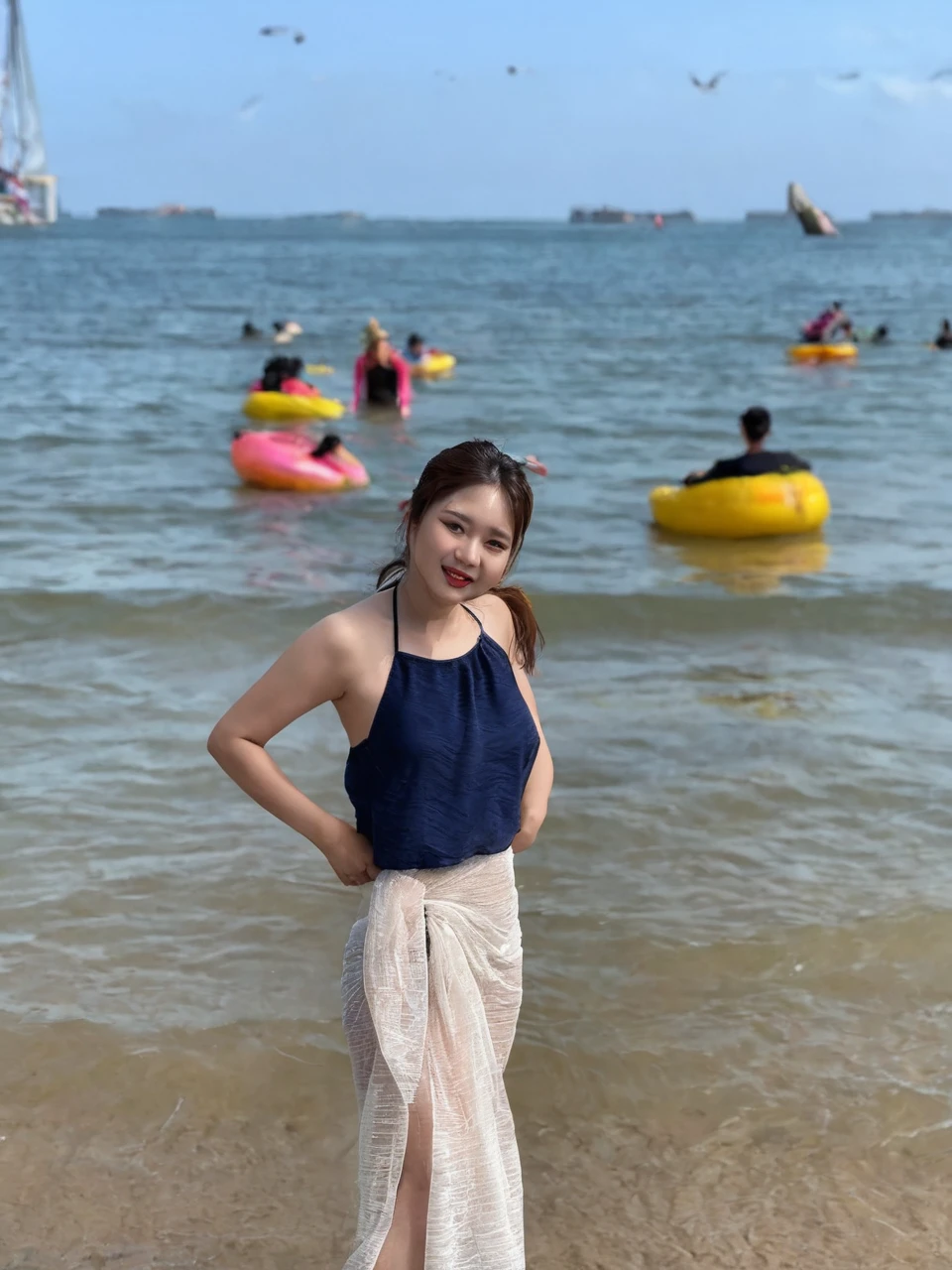 Beauty、Big Breasts、Beautiful feet、nude