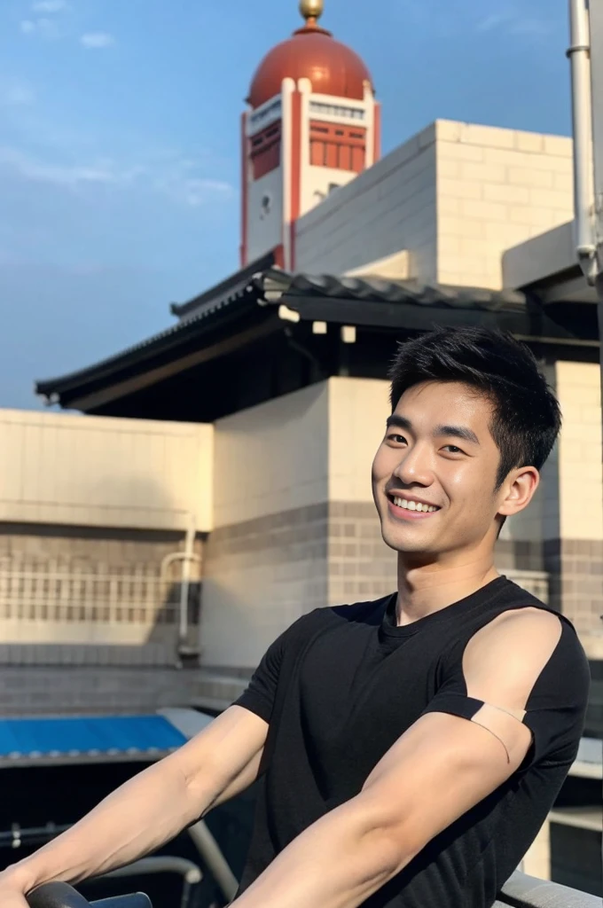 Korean man, Inspiration from Peng Yuyan, 30 years old, 236 years old, Cute Korean Face, 35 yo, 33 year old Korean muscular man，Gym in the background, black t-shirt , open mouth smile