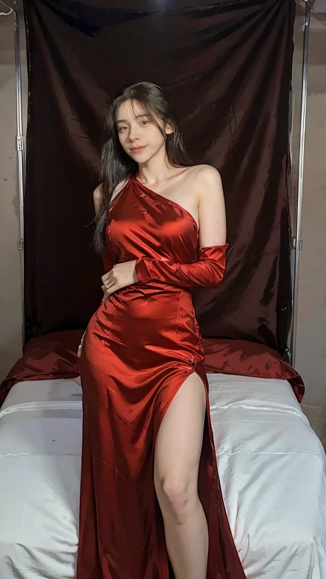 cheveux (rose), Femme influenceuse, position accroupie, habille d&#39;une robe courte (rouge), femme avec des larmes qui coulent sur la joue, visage parfait, femme accroupie, femme accroupie sur gazon