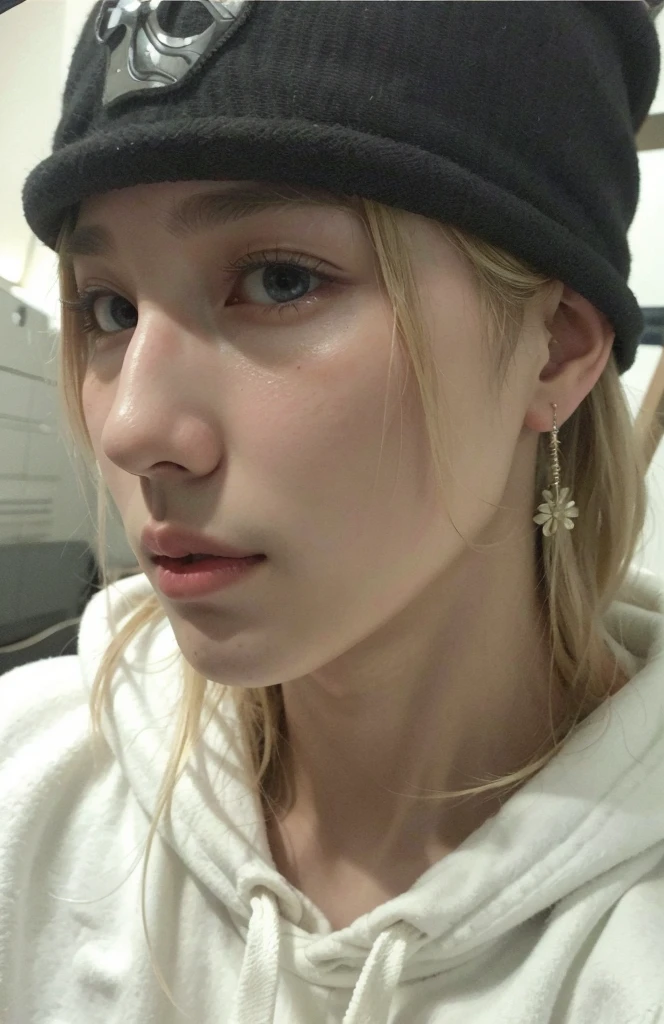 ASİAN, korean boy, pink lips, blond hair, Lee Taemin, Taemin