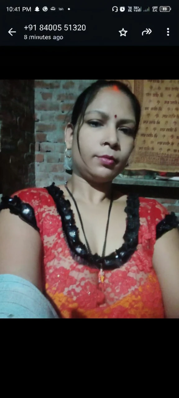 1girl, cute face,pretty face, jaw dropping beauty, beautiful sari, ((ultra high detailed 1.9)),((ultra high resolution 1.9)),((ultra high quality 1.9)),(masterpiece)), (perfect lightings), (very Big breasts 1.9)), ultra huge breast, 