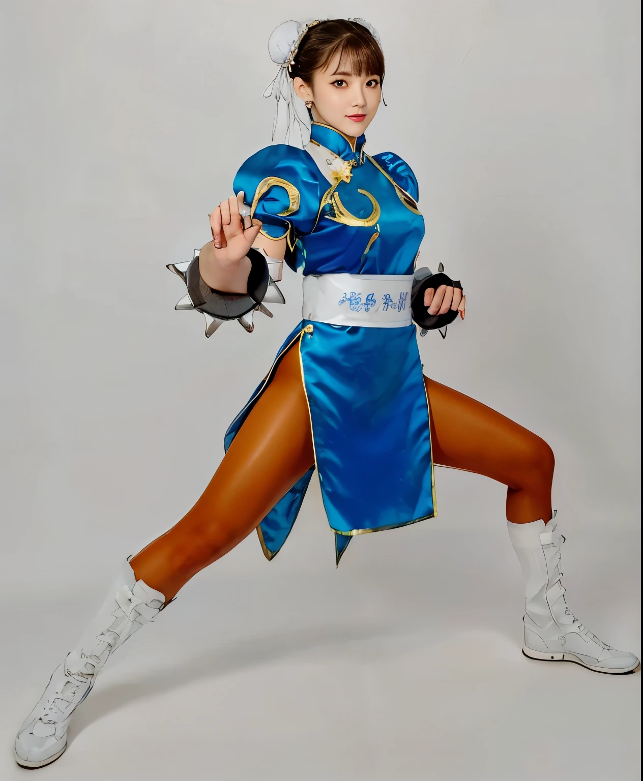 Chun-Li from Street Fight II,The perfect Chun-Li costume,Blue Chinese dress with gold lines,Bunhead,Pan cover,Fighting Pose,masterpiece、1 beautiful girl、Beautiful Eyes、Puffy eyes、Highest quality, 超High resolution, (reality: 1.4), Cinema Lighting、Japanese、Asian Beauty、Korean、so beautiful、Beautiful Skin、Body facing forward、Face close-up、(超reality的な)、(High resolution)、(8K)、(Very detailed)、(美しくBeautiful Eyes)、(Very detailedな)、 (wall-)、Detailed face、Bright lighting、Professional Lighting、Looking at the audience、Look straight ahead、Diagonal bangs、Nogizaka idol、Korean Idol、masterpiece, Highest quality, masterpiece, Highest quality, Perfect Face, Perfect brown eyes with white sclera, Bad move -5, alone, 1 Girl, Upper Body, Brown Hair, From SF2, Chinese Language Services, smile, Muscular woman, Blue clothes, pantyhose, Pelvic Curtain, Puff short sleeves, Good cover, sash, evaluation:safety