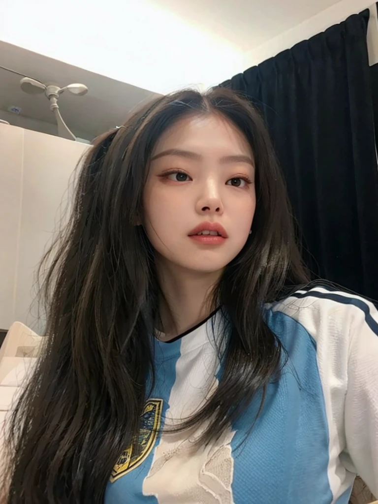 Kim Jennie with an Argentine shirt