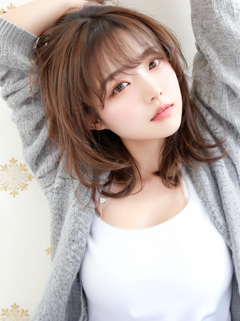 Alafed woman with long hair and gray sweater poses for photo, Shot with Canon EOS 5D, Chiho, Ayaka, Yoshitomo Nara, For whom?, Short hair, Shot with Canon EOS 5D, Shot with Canon EOS 5D, Hole in the Motto