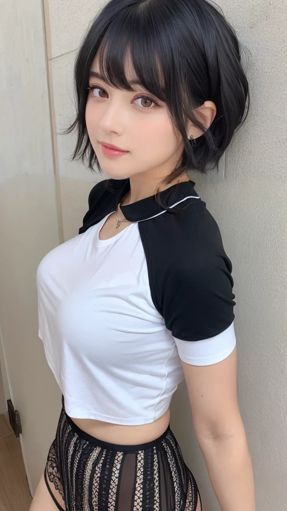 Ample breasts、Big ass、Plain black bikini、Plain black bikiniボトム、