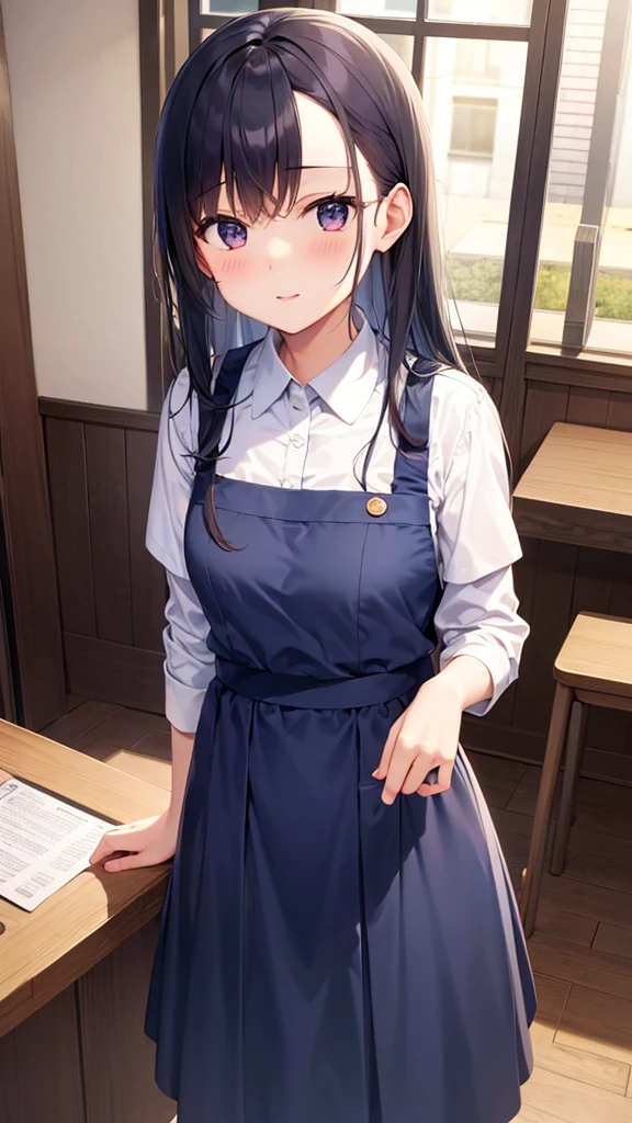 waitress、Are standing、girl、front
