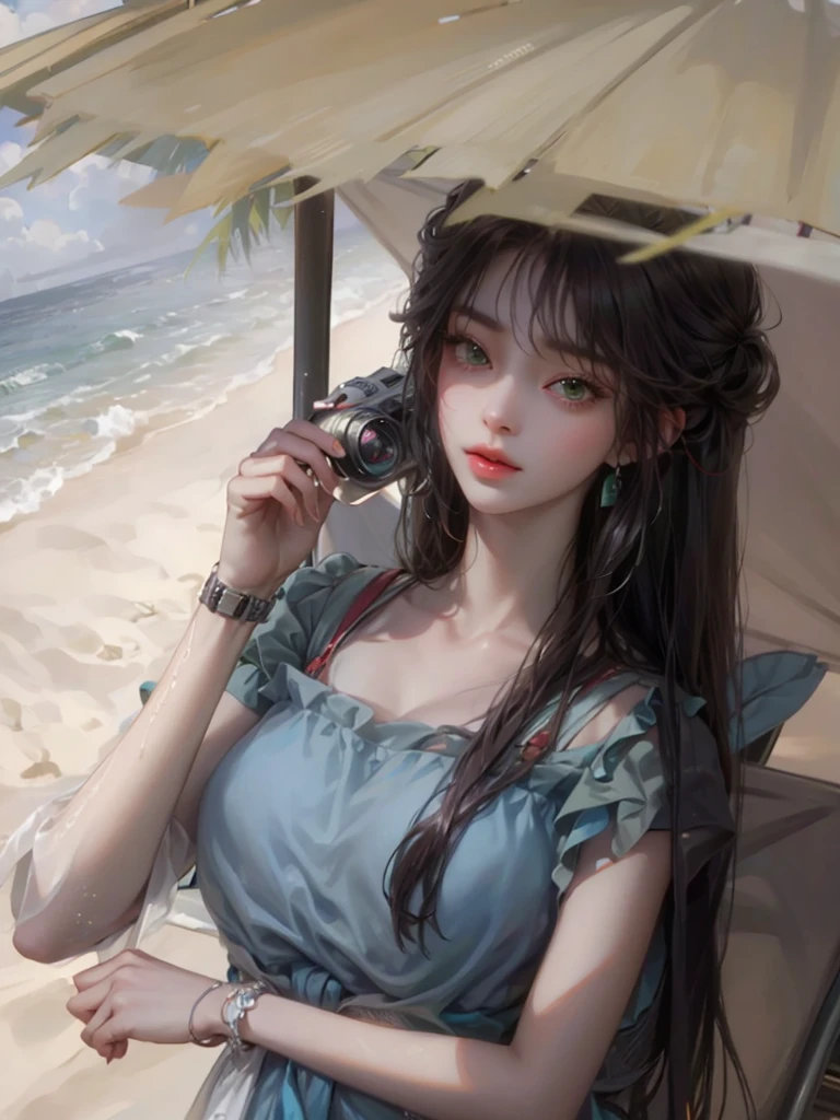  dengan kamera
green eyes, at the beach, taking shade
