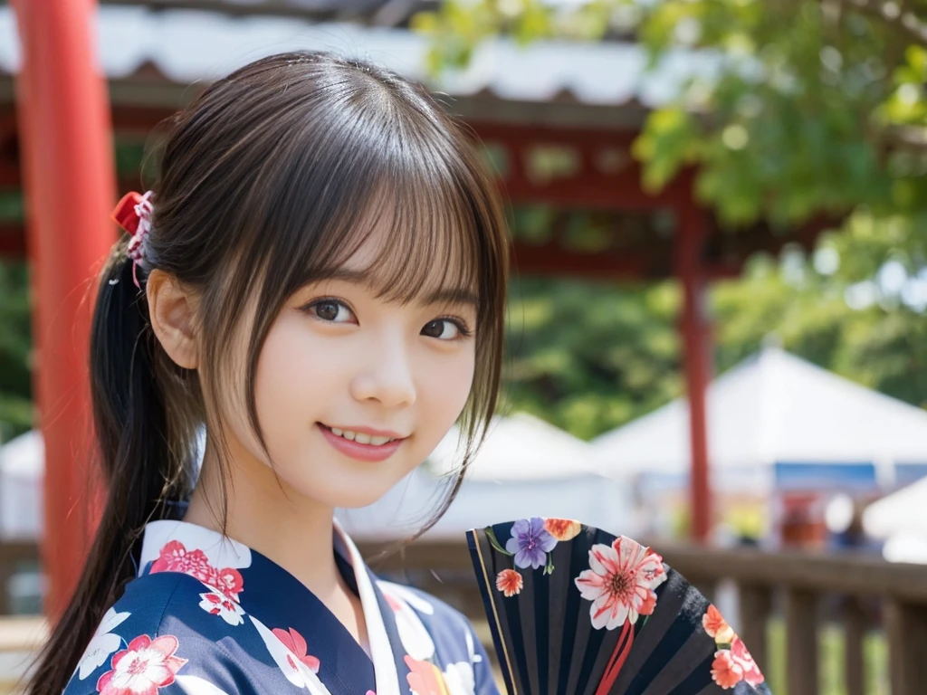 Japanese、Festival of Japan、Japan festival、food stand、Wearing a colorful yukata、The head is neatly tied、hair adornments、Happy face、Photorealsitic、depth of fields、1 girl、The girl is backlit、Clouds in the sky、Cloudy weather、Holding a fan in his hand、、((No makeup))、(Realistic、Photorealistic、Ultra-detailed、Best detailed skin、Highest quality、masterpiece、超A high resolution)、Cute Japanese Woman、16 years old、High school girl、Young girl、1 girl、Has bangs、double eyelid、Drooling eyes、Big black eyes、attractive、purity、cute smile、Natural smile、Watch it here、realistic skin type、Fluffy hair、Red cheeks、The wind is blowing、illumination、The light is coming from behind、smile、smile、From the waist to the upper body、Long black hair、ponytail、wind chimes🎐