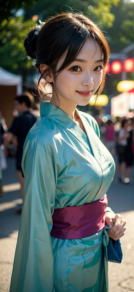 A woman wearing a green yukata having fun at a summer festival in the evening。