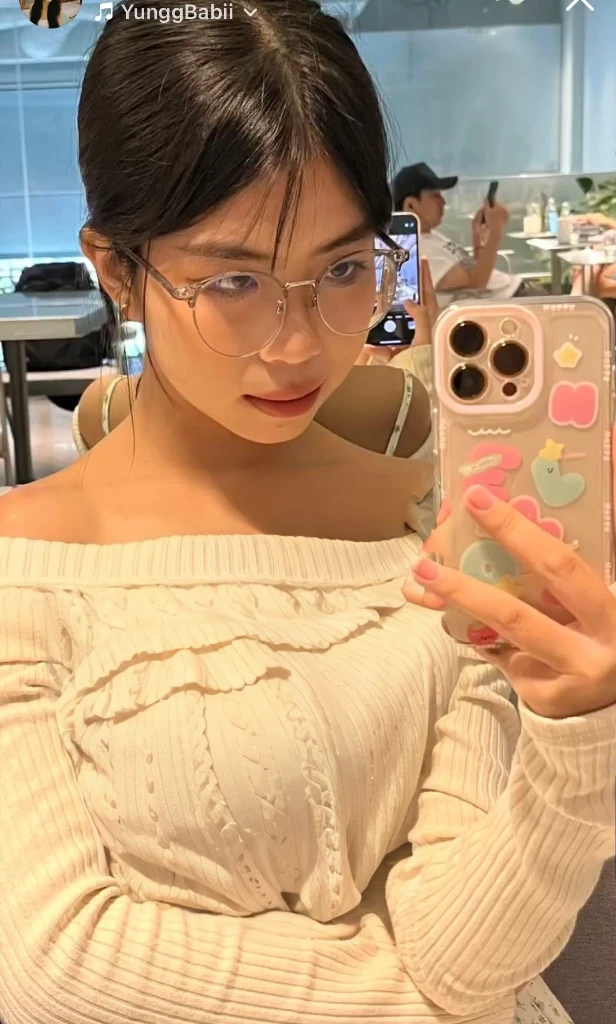 Big breasts, nice breasts