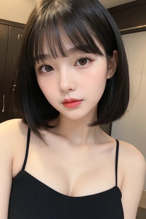 semi-long、Droopy eyes、Small Nose、Small Mouth、Red lips、round face、Baby Face、Black Hair、With bangs、Fair skin、Beautiful breasts、No bra、valley、Long Hair