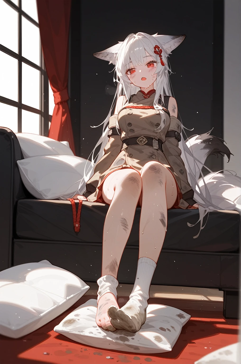 1 girl,dirty,foot,foot底,Red Eyes，breast,solitary,Long hair,White hair,,foot趾,foot部焦点,Looking at the audience,sit,Sweat,open mouth,dirty foot,Keep,indoor,Pillow,Bangs，White knee socks，Fox ears，There&#39;foot的泥土，White clothes，kimono，Japanese style，dirtyPillow，dirty床，女孩周围堆满Pillow，女孩踩踏2着Pillow，大量Pillow，Pillow上肮脏，,(Deluxe Rococo Canopy King Bed),On a big and spacious bed,(),,,,Luxurious curtains with ornate ruffles and ribbons surround the bed,((((There are many pillows piled on the bed)))),Detail of Quilt,Detailed bed sheets