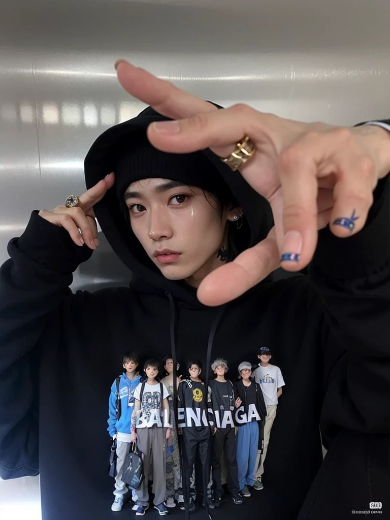 Arafed man with neck and neck tattoo., Kim Doyoung, Cai Xukun, Jinyoung Shin, ulzzang masculino, hyung tae, kanliu666, Jungkook, inspirado em Bian Shoumin, headshot imagem de perfilture, Hong junho hyung, 1 7 anos - idade de rosto fino, taejune kim, imagem de perfil